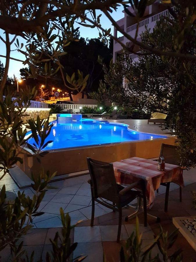 Hotel Villa Dzamonja Bol Ngoại thất bức ảnh